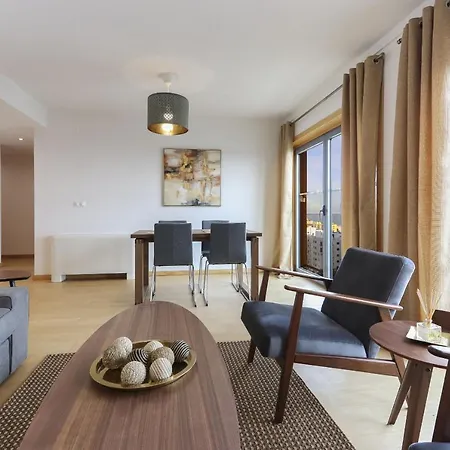 Apartment Expo Panoramic Views By Homing